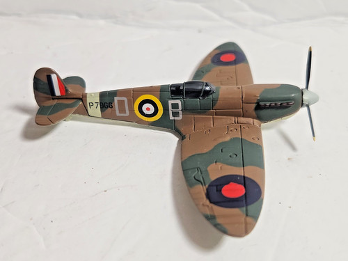 Corgi die cast - corgi,